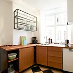 Rosengarden 8, 2 Sal